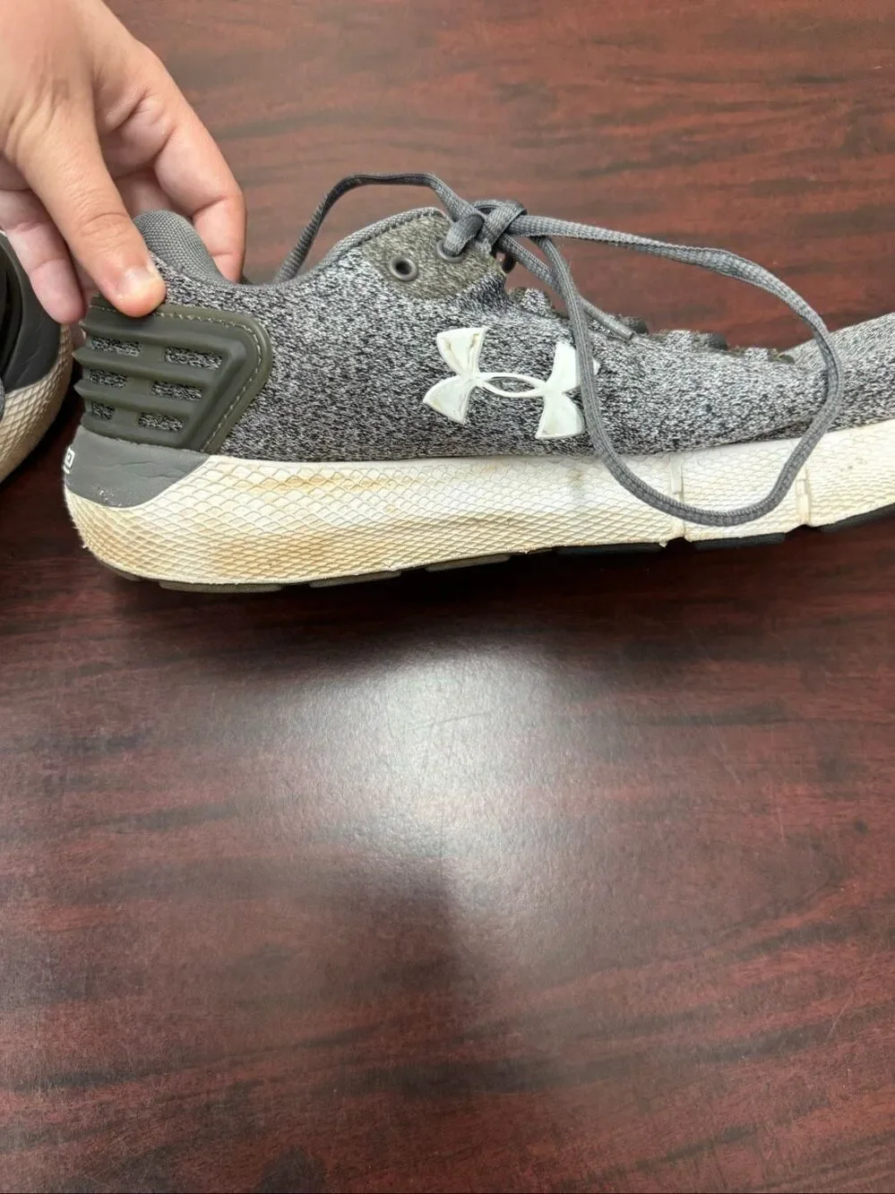 Under Armour Mens Grey Charged Rogue Tennis Shoes Size 11